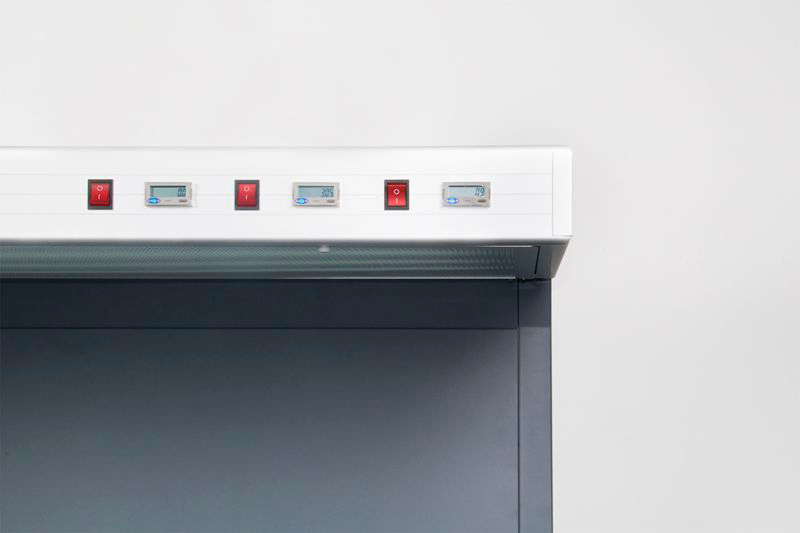 Color Proof Station Light Box YR05536 // YR05538 – 1